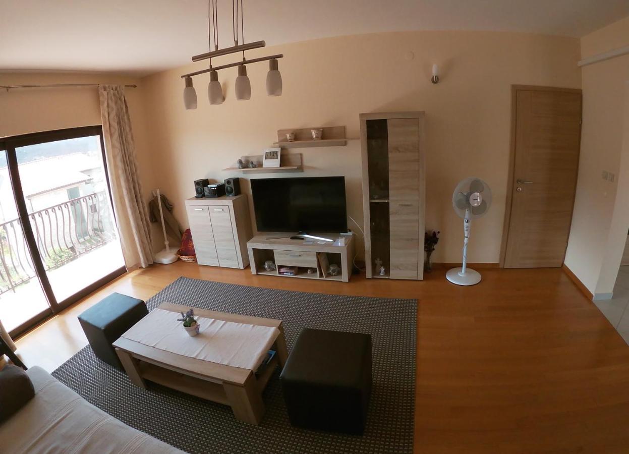 Apartmani Roic Stari Grad  Luaran gambar