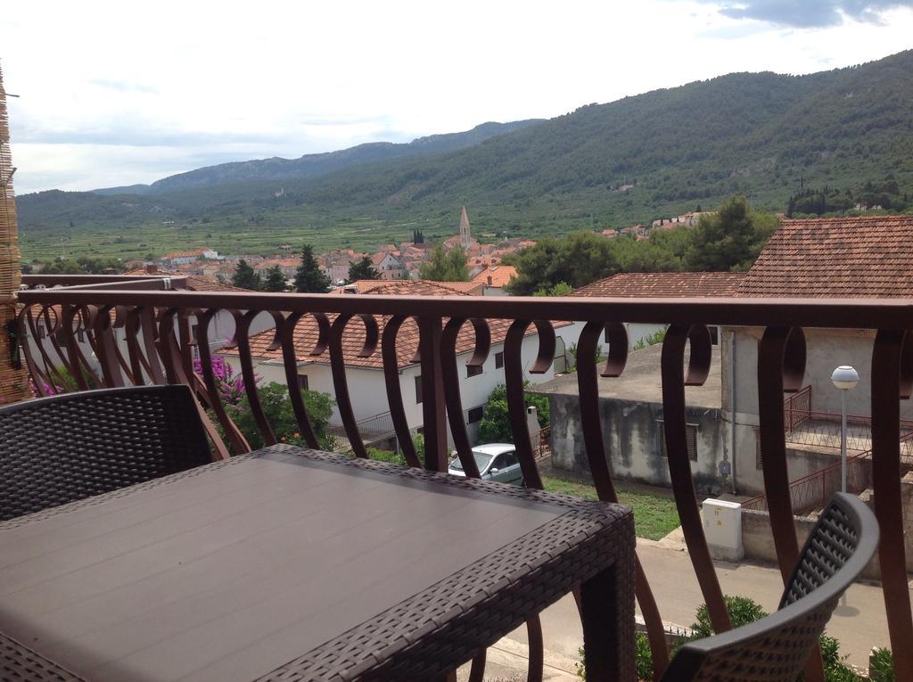 Apartmani Roic Stari Grad  Bilik gambar