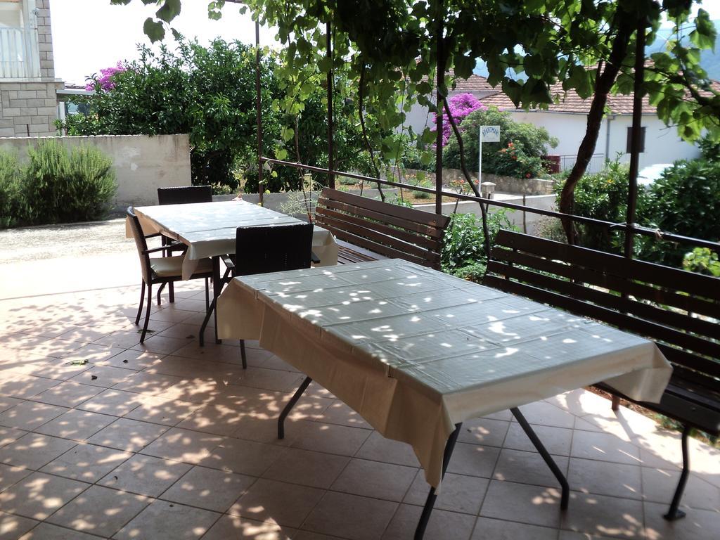 Apartmani Roic Stari Grad  Luaran gambar